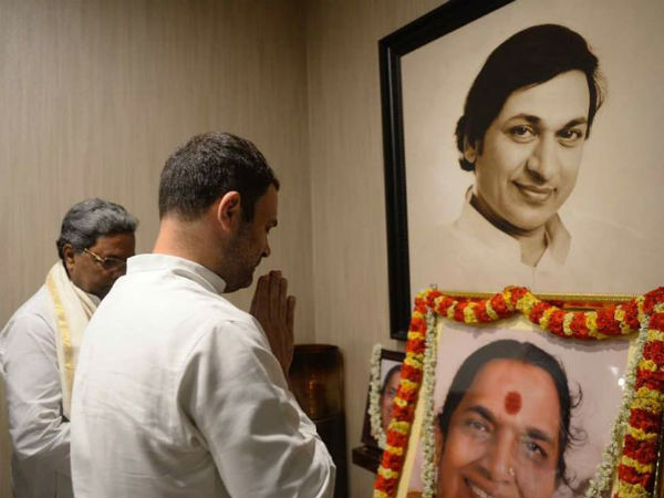 'ಅಮ್ಮ'ನಿಗೆ ಶ್ರದ್ಧಾಂಜಲಿ ಅರ್ಪಿಸಿದ ರಾಹುಲ್ ಗಾಂಧಿ