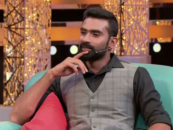 16ನೇ ವಯಸ್ಸಿಗೆ ಬೈಕ್ ಕೇಳಿದ್ದ ಯೋಗಿ 16ನೇ ವಯಸ್ಸಿಗೆ ಬೈಕ್ ಕೇಳಿದ್ದ ಯೋಗಿ