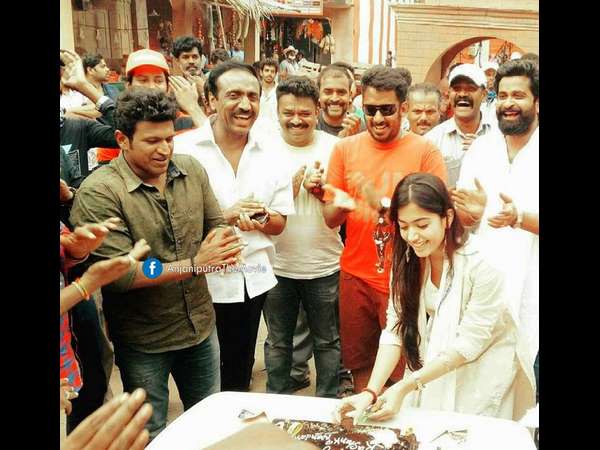 ಸ್ಕಾಟ್ಲೆಂಡ್ ನಲ್ಲಿ ಹಾಡಿನ ಚಿತ್ರೀಕರಣ