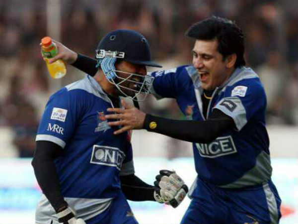 Actor Karthik jayaram Express condolences to Dhruva sharma death