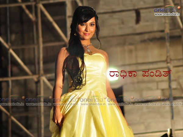 ರಾಧಿಕಾ ಪಂಡಿತ್ 