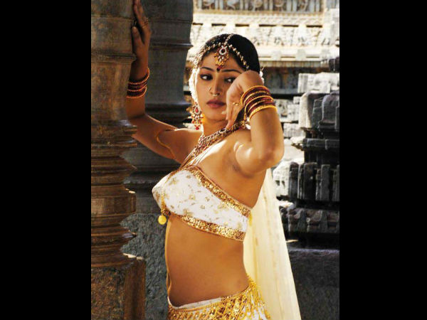 ಹತ್ತು ಕೆ.ಜಿ ಆಭರಣಗಳು