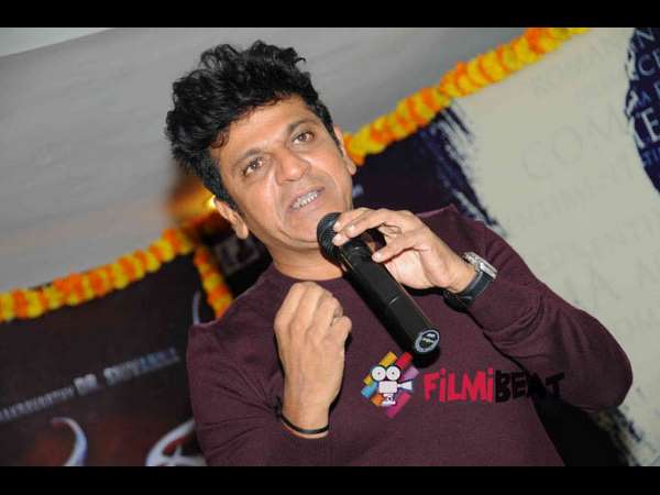 ವರ್ಷಕ್ಕೆ 3 ರಿಂದ 4 ಚಿತ್ರಗಳು ವರ್ಷಕ್ಕೆ 3 ರಿಂದ 4 ಚಿತ್ರಗಳು