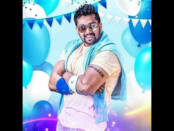 29ನೇ ವಸಂತಕ್ಕೆ ಕಾಲಿಟ್ಟ ಧ್ರುವ 29ನೇ ವಸಂತಕ್ಕೆ ಕಾಲಿಟ್ಟ ಧ್ರುವ