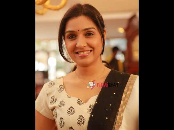 ಅನು ಪ್ರಭಾಕರ್