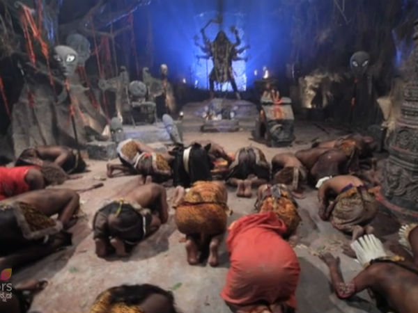 ಗೌರಿಗೆ ಪೂಜೆ ಮಾಡಿದ ಜನರು