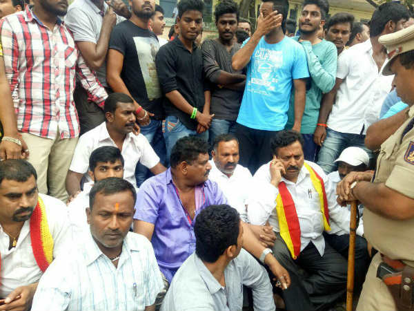 ಘಟನೆ ಬಗ್ಗೆ ಚಿತ್ರಮಂದಿರ ಮಾಲೀಕರು ಹೇಳಿದ್ದೇನು?