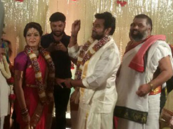 ಸಾಂಪ್ರದಾಯಿಕ ಉಡುಗೆ 