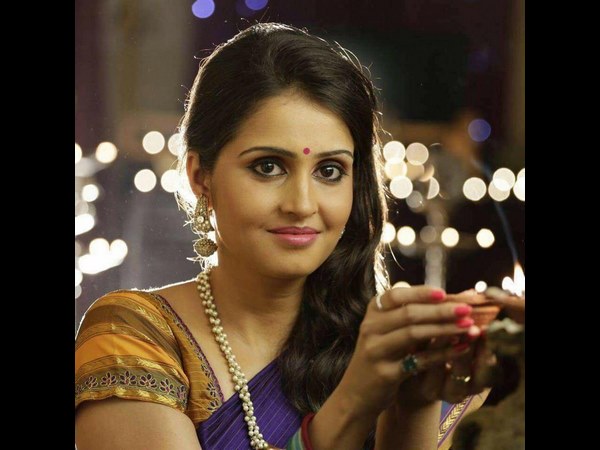 ಅಪ್ಪನ ಮೆಚ್ಚಿಸಬೇಕು 