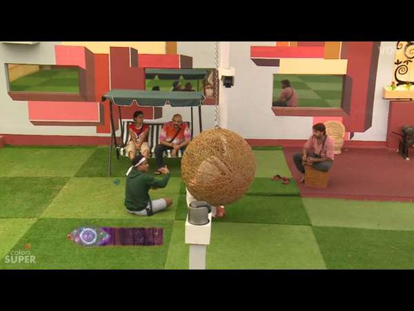 ಎರಡು ಗುಂಪುಗಳ ನಡುವೆ ಅಸಮಾಧಾನ