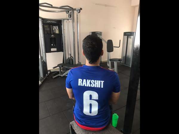 ಡಿಫ್ರೆಂಟ್ ಲುಕ್ ನಲ್ಲಿ ಸಿಂಪಲ್ ಸ್ಟಾರ್ ಡಿಫ್ರೆಂಟ್ ಲುಕ್ ನಲ್ಲಿ ಸಿಂಪಲ್ ಸ್ಟಾರ್