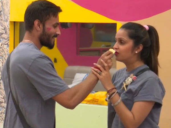 ಜಗನ್ ಕೆನ್ನೆ ಕೆಂಪಾದವೋ...