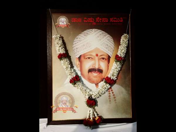 ಅಭಿಮಾನಿಗಳ ಜೊತೆ ಕೈ ಸೇರಿಸ್ತಾರಾ 'ಯಶ್' 