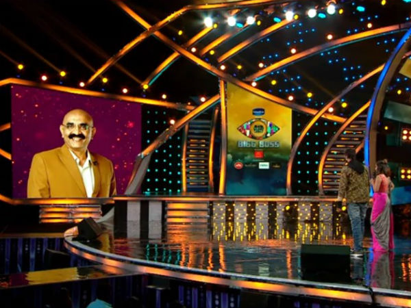 ಸೇಫ್ ಆಗಲು ಟ್ರೈ ಮಾಡುತ್ತಿದ್ದಾರೆ ಸೇಫ್ ಆಗಲು ಟ್ರೈ ಮಾಡುತ್ತಿದ್ದಾರೆ