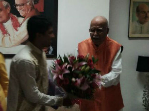 ಸಿನಿಮಾಗಾಗಿ ರಾಜಕೀಯ ವ್ಯಕ್ತಿಗಳ ಭೇಟಿ 