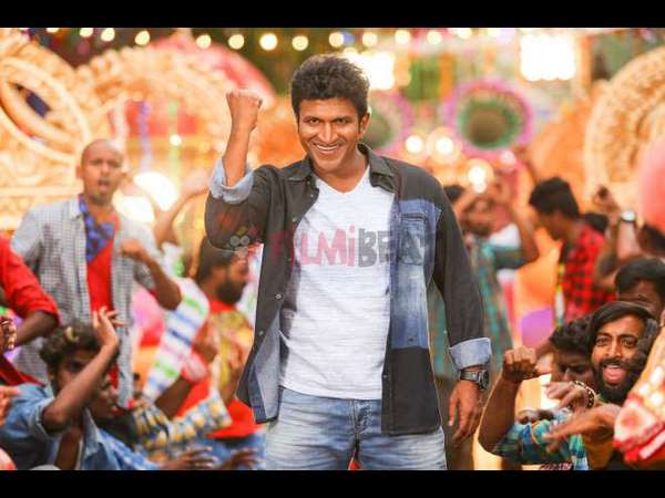 Anjaniputhraa Movie Review