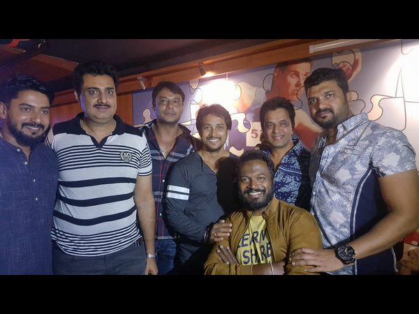 ಮೈಸೂರಿನಲ್ಲಿ ಚಾಲೆಂಜಿಂಗ್ ಸ್ಟಾರ್ ಮೈಸೂರಿನಲ್ಲಿ ಚಾಲೆಂಜಿಂಗ್ ಸ್ಟಾರ್