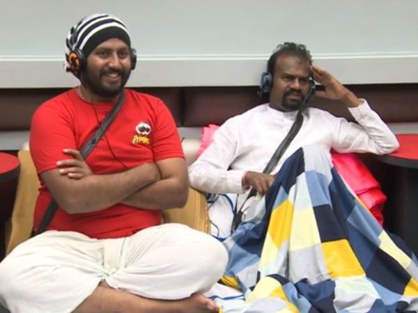 ಆಟ ಆಡಿಸುತ್ತಿದ್ದಾರೆ ಇಬ್ಬರು.!