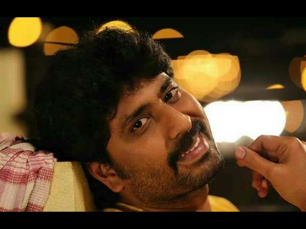 ಕಮರ್ಷಿಲ್ ಜೊತೆಗೆ ರೊಮ್ಯಾಂಟಿಕ್