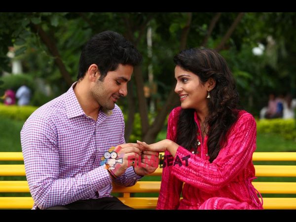 ಎರಡು ಕಥೆಗಳ 'ರಾಜು ಕನ್ನಡ ಮೀಡಿಯಂ' - ಪ್ರಜಾವಾಣಿ