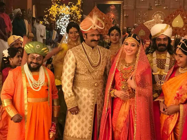 Puneeth Rajkumar and actress Tamanna have appeared in jewelry advertisement Puneeth Rajkumar and actress Tamanna have appeared in jewelry advertisement