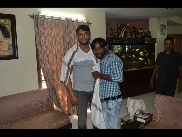 ಸಾವಿಗೀಡಾದ ಅಭಿಮಾನಿಯ ಬಗ್ಗೆ ಬೇಸರ ಸಾವಿಗೀಡಾದ ಅಭಿಮಾನಿಯ ಬಗ್ಗೆ ಬೇಸರ