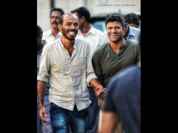 ಮಾಯಾ ಬಜಾರ್ ನಲ್ಲಿ ರಾಜ್ 