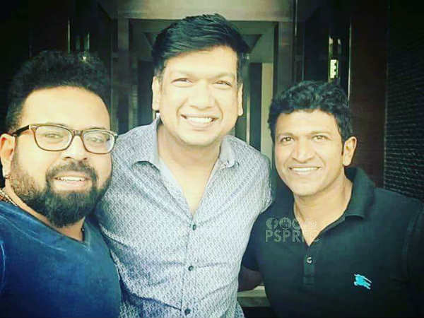 'ಗೊಂಬೆ ಹೇಳುತೈತೆ..' (ರಾಜಕುಮಾರ)