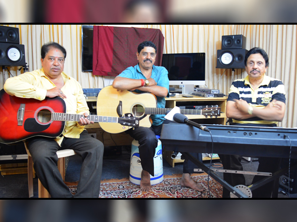 ಸಂಗೀತ ನಿರ್ದೇಶಕರಿಗೆ ನಿಮ್ಮ ಕಿವಿಮಾತು ಏನು?