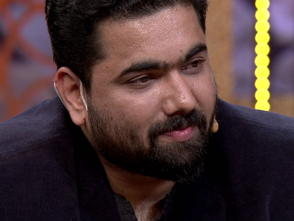 ತಾಯಿಯನ್ನು ಚೆನ್ನಾಗಿ ನೋಡಿಕೊಳ್ಳಬೇಕು ತಾಯಿಯನ್ನು ಚೆನ್ನಾಗಿ ನೋಡಿಕೊಳ್ಳಬೇಕು