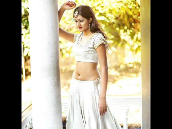 ದೀಪ್ತಿ ಮನ್ನೆ