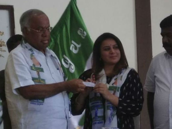 Kannada actress Pooja Gandhi re-joins to jds