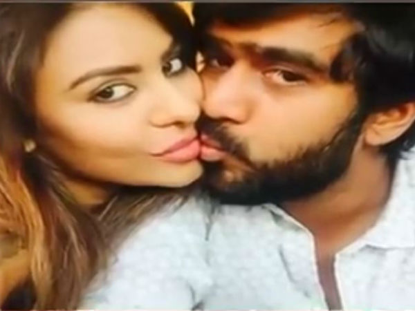  rgv comment about sri reddy say that pawan kalyan 