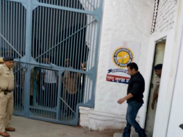 ಸಲ್ಮಾನ್ ಮಾತ್ರ ದೋಷಿ ಯಾಕೆ?