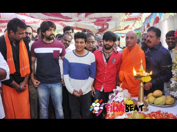 ನಿರ್ದೇಶಕರೇ ಕೇಳಿಸ್ತಿದ್ಯಾ.?