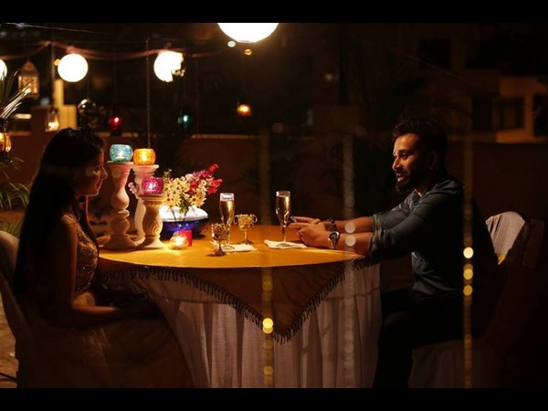 ಕ್ಯಾಮರಾ ಮ್ಯೂಸಿಕ್, ನಿರ್ದೇಶನ 