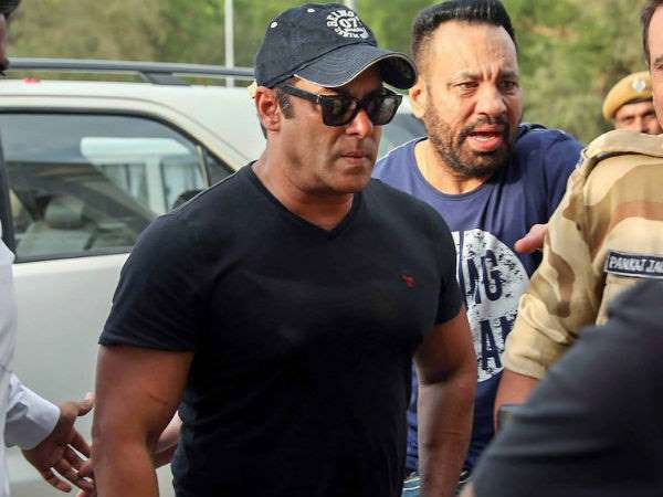 ಗುಂಡಿನಿಂದ ಕೃಷ್ಣಮೃಗ ಸತ್ತಿರುವುದಕ್ಕೆ ಪುರಾವೆ ಇಲ್ಲ