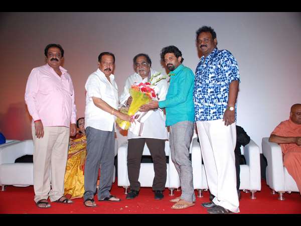 ವಾಣಿಜ್ಯ ಮಂಡಳಿ ಸದಸ್ಯರು