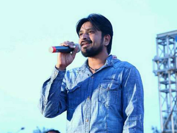 ಪುತ್ರನ ಕತ್ತು ಸೀಳಿದ ತಾಯಿ