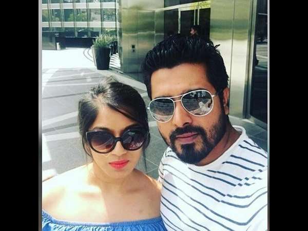 ತಾರೆಯರ ದಂಡು