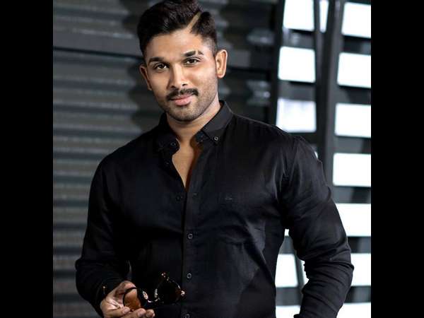 ಕ್ಷಮೆ ಕೇಳಲು ಒತ್ತಾಯ 