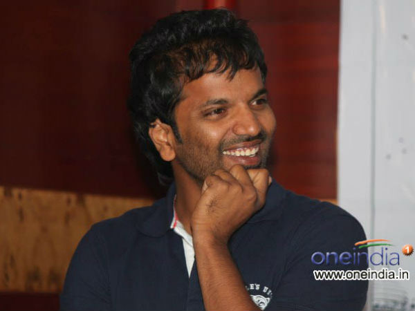 ಜನರಿಂದ ಉಗಿಸಿಕೊಳ್ಳೊದಕ್ಕೆ ಇಷ್ಟ ಇಲ್ಲ