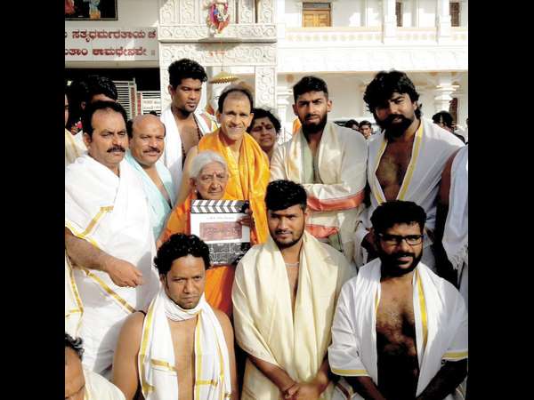 Vinay Rajkumar is acting as a hero in Gramayana movie