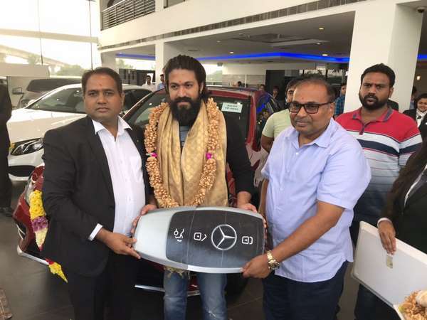 ಫ್ಯಾನ್ಸಿ ನಂಬರ್ ಗಾಗಿ 75,000 ಫ್ಯಾನ್ಸಿ ನಂಬರ್ ಗಾಗಿ 75,000