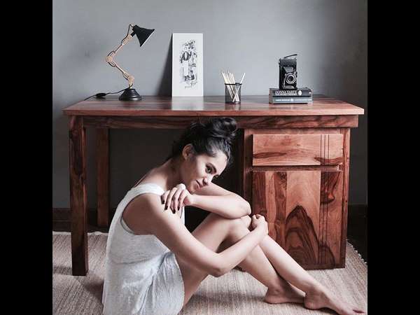 ವಿದ್ಯಾಭ್ಯಾಸದತ್ತ ಗಮನ 