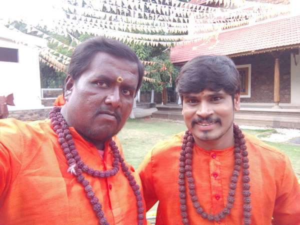 157 ಚಿತ್ರಗಳಲ್ಲಿ ಅಭಿನಯ 