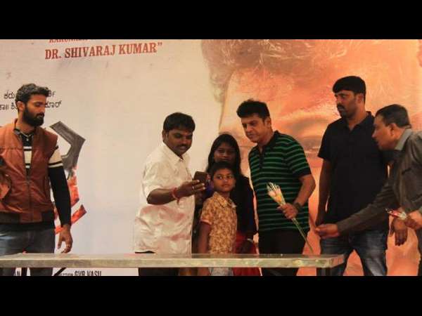 ಸೈಕಲ್ ತುಂಬ ಶಿವಣ್ಣನ ಸಿನಿಮಾಗಳ ಹೆಸರು ಸೈಕಲ್ ತುಂಬ ಶಿವಣ್ಣನ ಸಿನಿಮಾಗಳ ಹೆಸರು