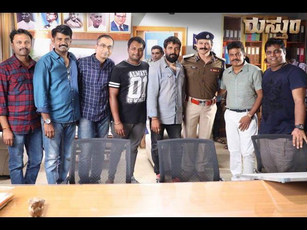 vivek oberoi playing special role in Shiva Rajkumars Rustum movie. vivek oberoi playing special role in Shiva Rajkumars Rustum movie.