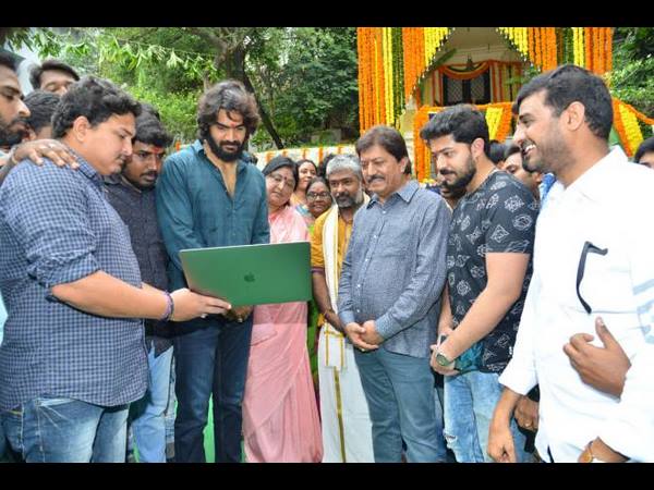 ಪೋಸ್ಟರ್ ರಿಲೀಸ್ ಮಾಡಿದ ಕಾರ್ತಿಕೇಯ