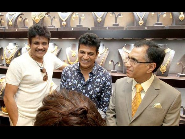 ಒಳ್ಳೆ ಕಥೆ ಬೇಕು ಅಲ್ವಾ